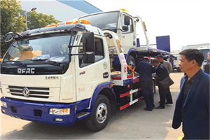 元宝区汽车道路救援拖车价格